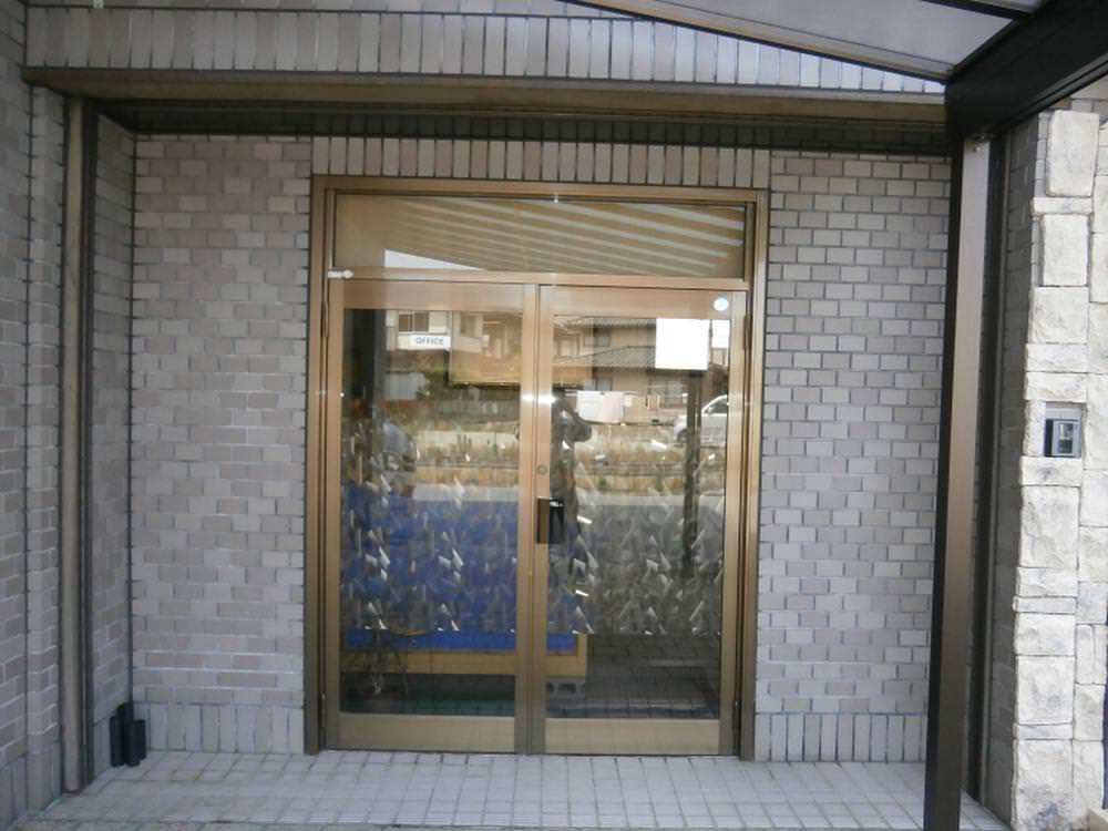 引き違い窓取付工事