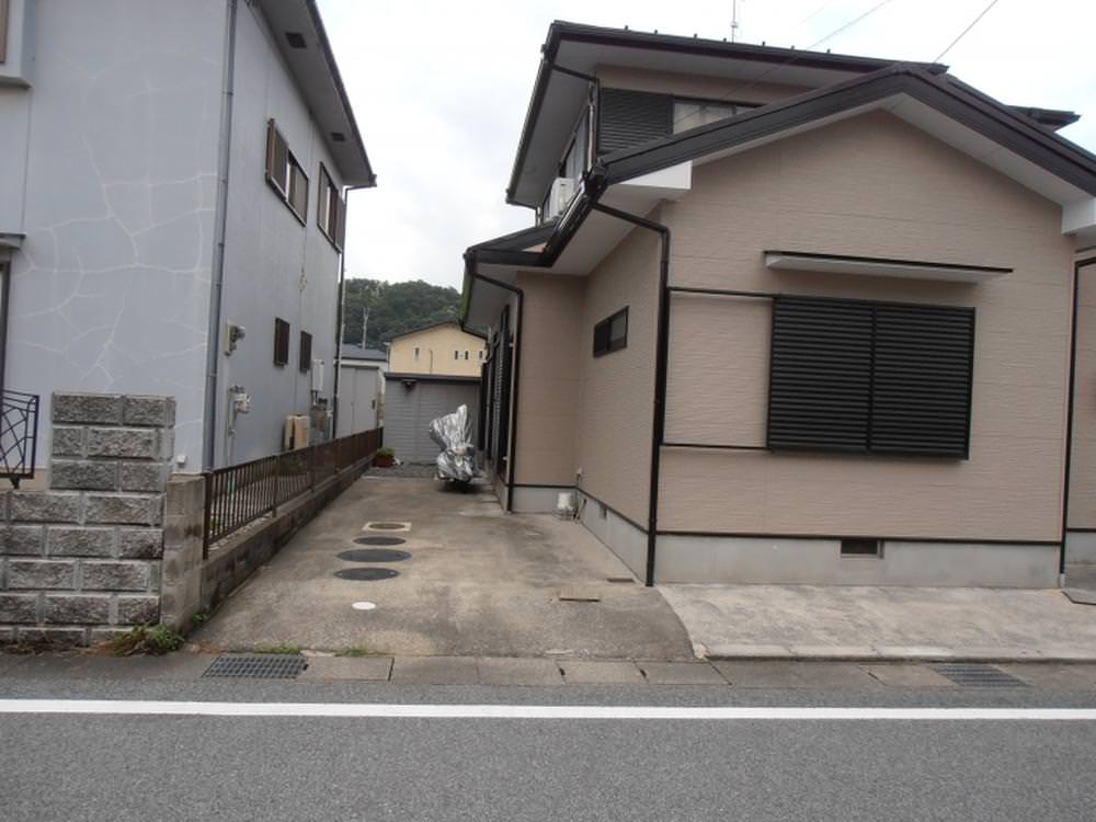 バリエーション豊富な活用方法。テラス屋根ヴェクター　N様邸