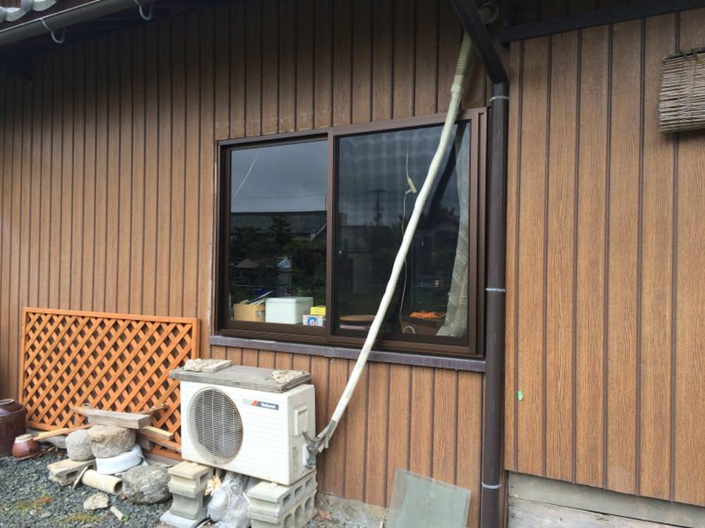 半日でサッシ取替