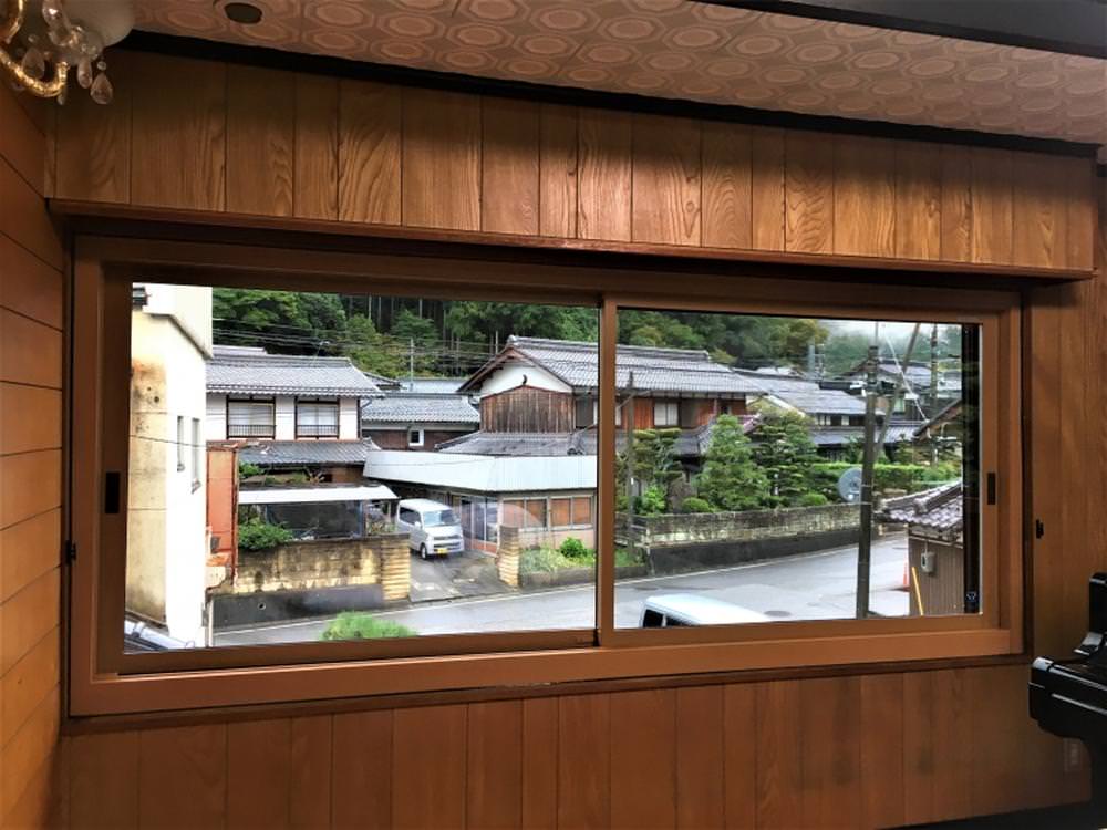 外壁さわらず簡単窓交換