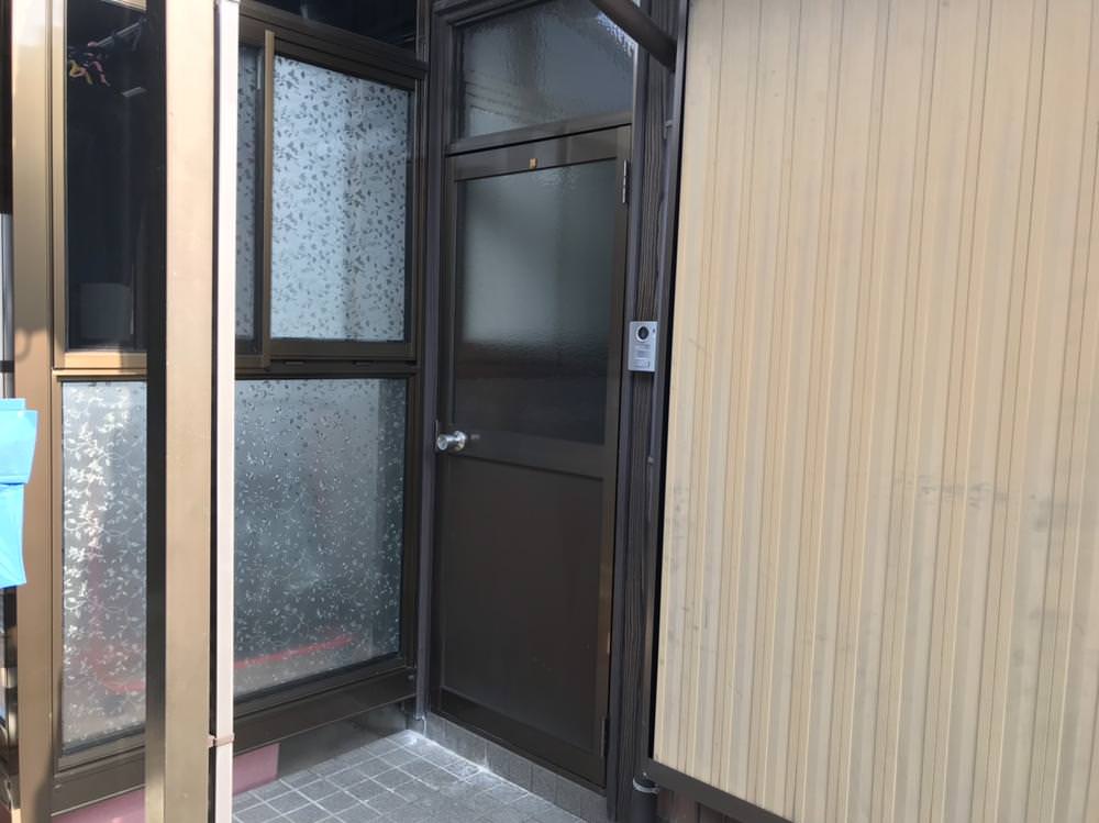 裏口からの風を取り入れたい‼