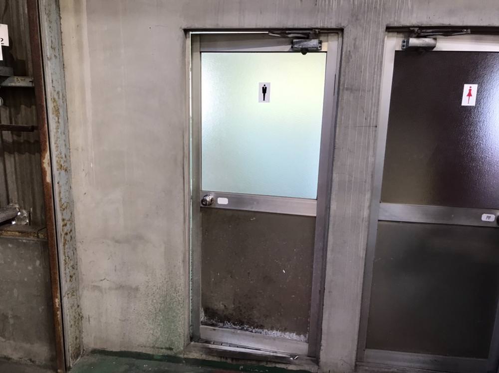 トイレのドア交換！