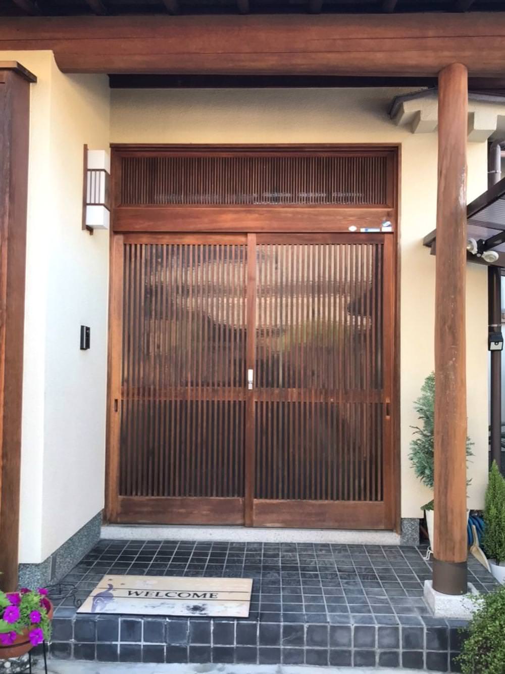 安心で快適に使いやすい引戸・勝手口へ！①