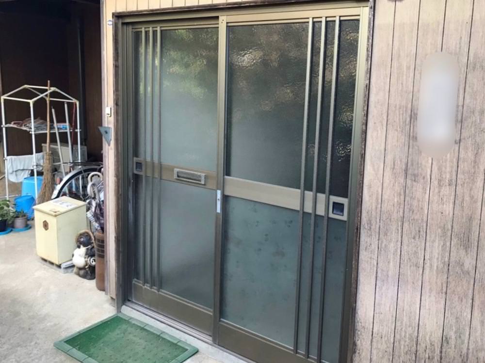 たった１日で玄関が新しくなるドアリモ！