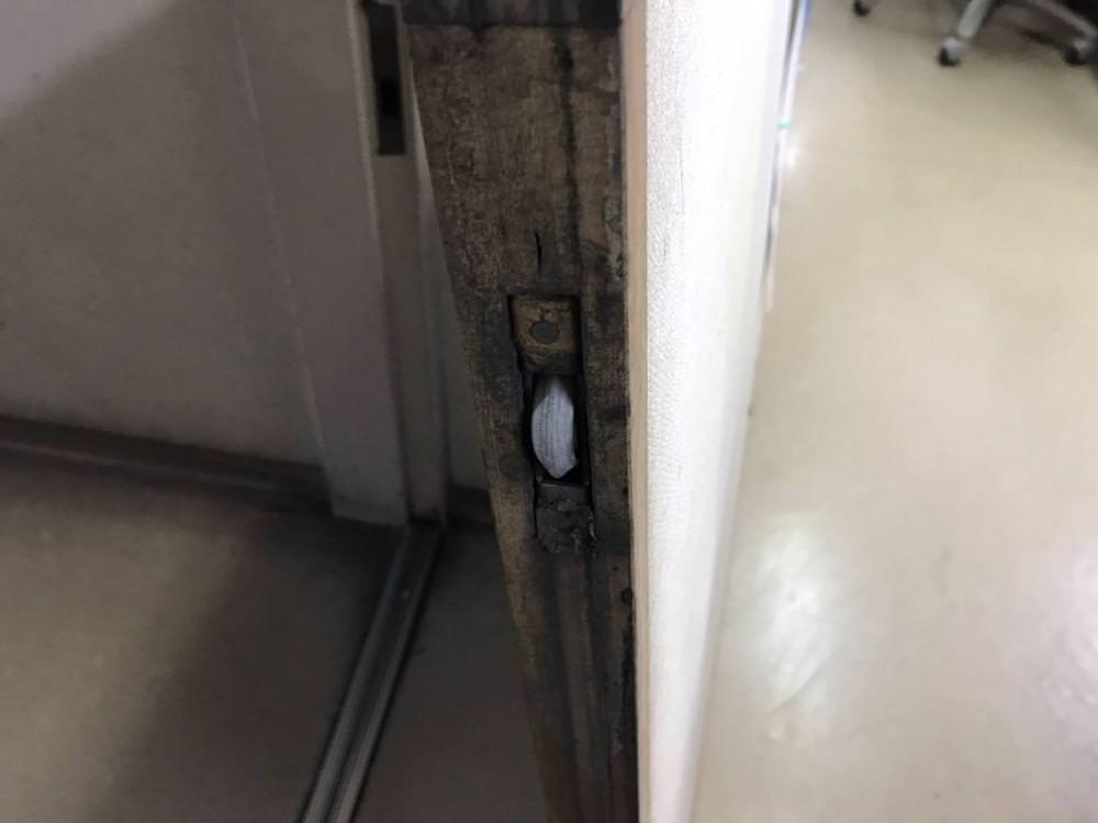 戸車交換