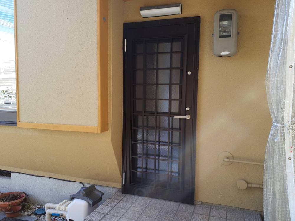 通風タイプ勝手口に✨