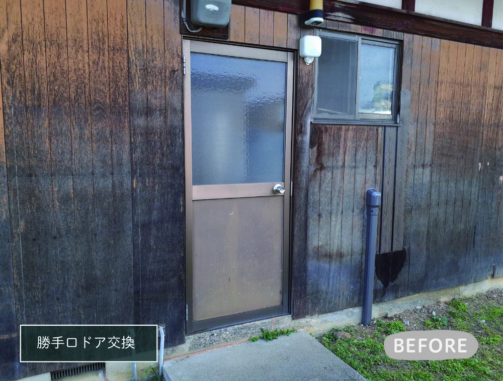 鍵を閉めたまま換気もできる防犯面ばっちりな勝手口！