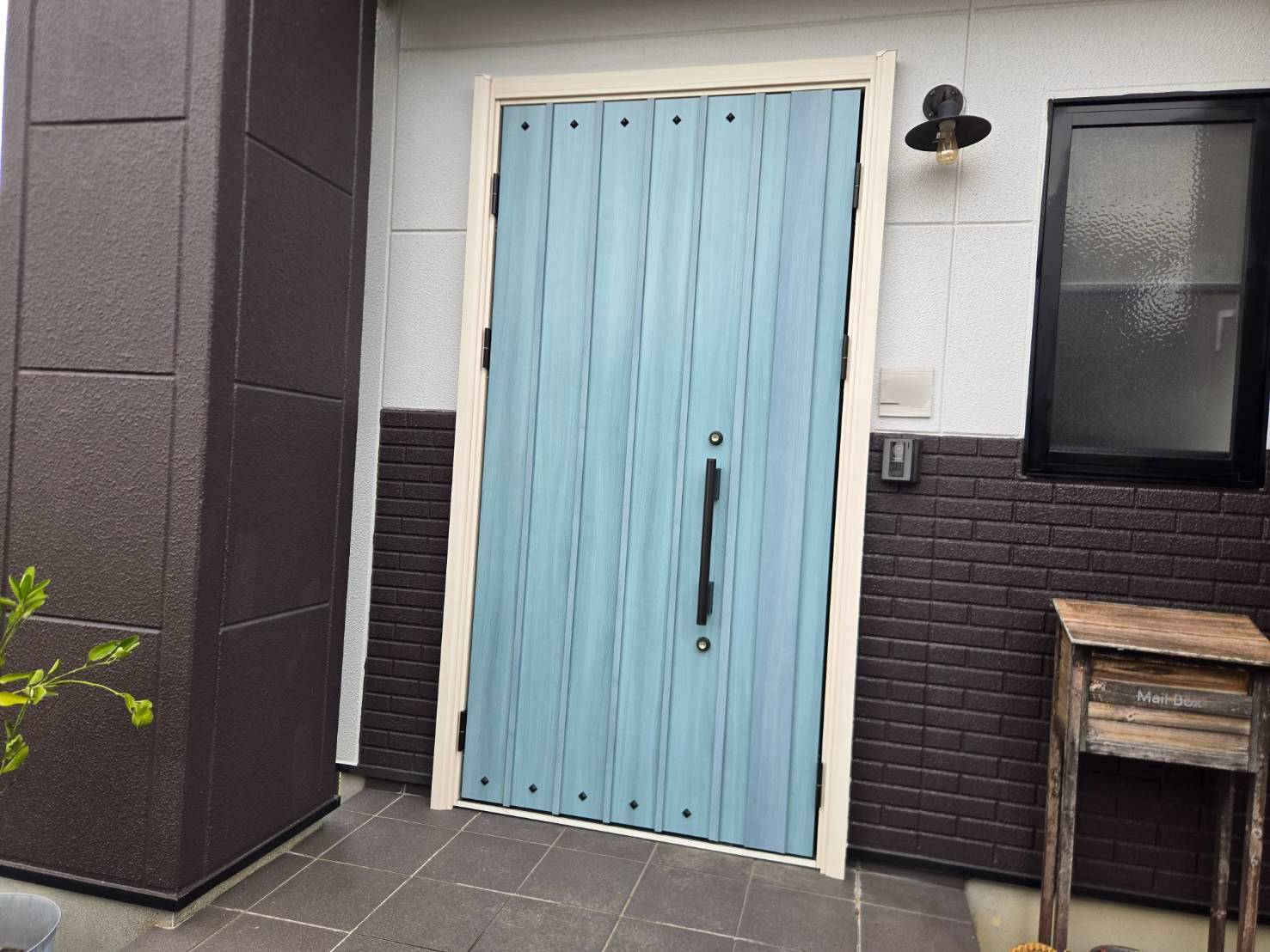 ドアも窓と一緒にリフォームで補助金対象♪